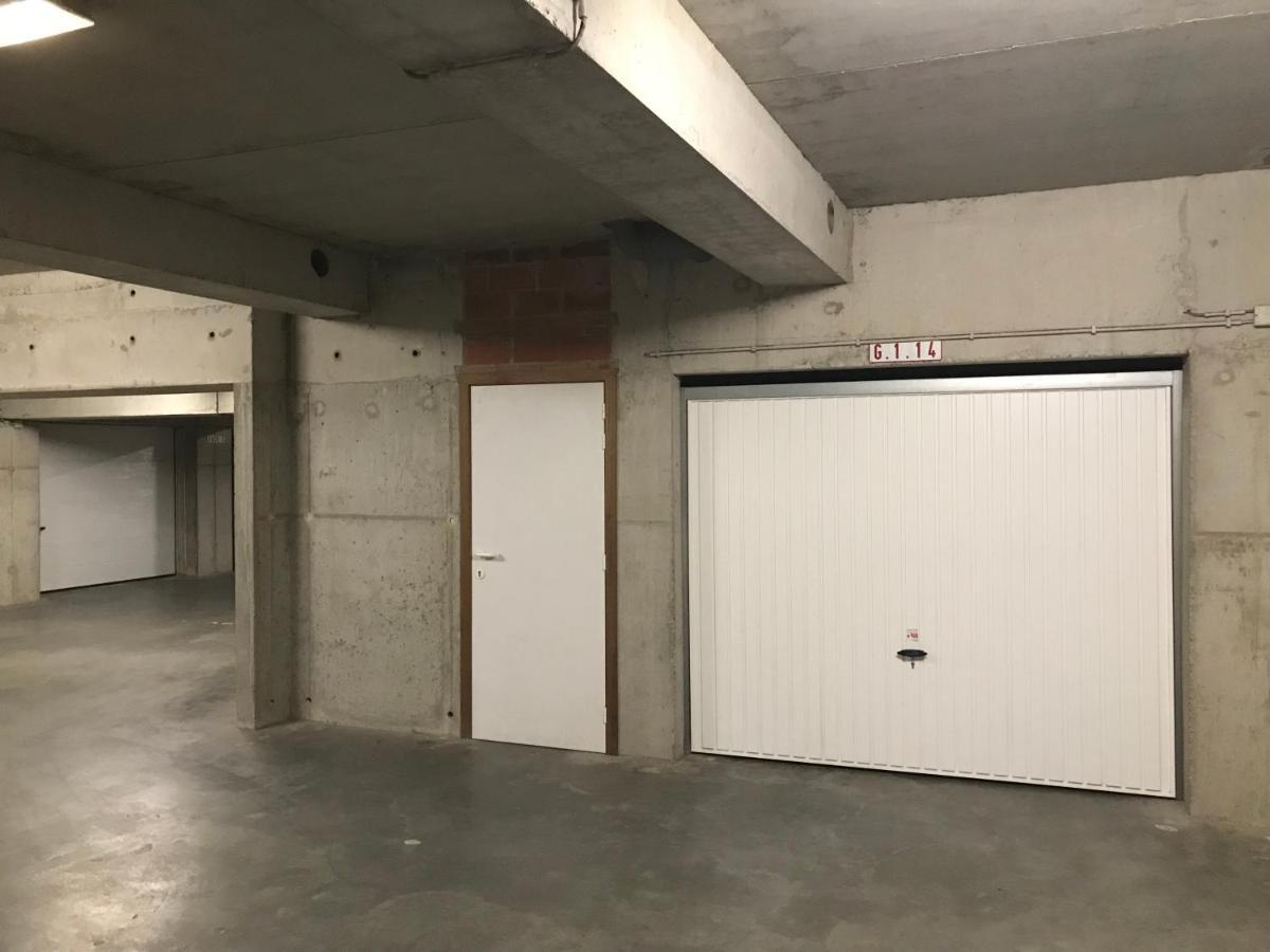 Appt Pablo Met Prive-Garage, Vlakbij Zee, In Koksijde-Badアパートメント エクステリア 写真