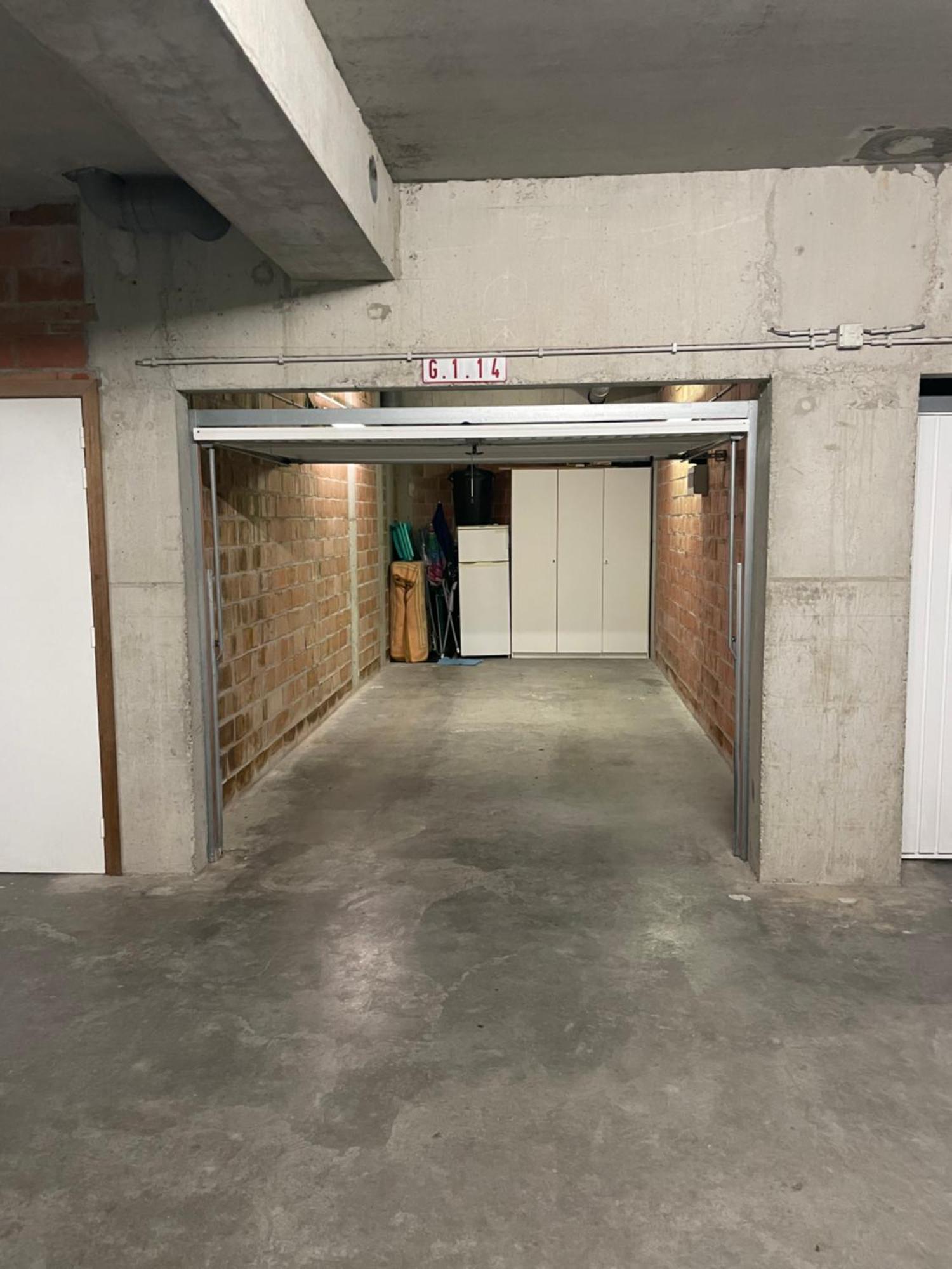 Appt Pablo Met Prive-Garage, Vlakbij Zee, In Koksijde-Badアパートメント エクステリア 写真